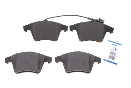 Колодки гальмівні (передні) VW T5/Multivan V 03-15/Touareg 03-10 (+датчик) ICER LM1778-071