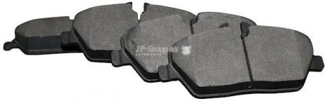 Brake pad set, front, 17.8 mm JP GROUP 1463601210