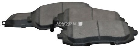 Тормозные колодки дисковые передние, комплект JP GROUP 4663600510