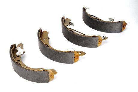 Колодки тормозные барабанные, комплект LPR 04100