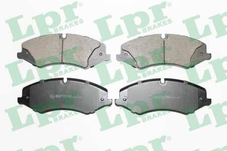Тормозные колодки дисковые, комплект LPR 05P1600