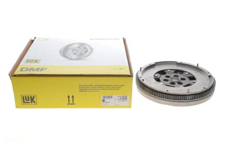 Демпфер зчеплення VW Golf V/VW Passat 2.0GTI/FSI 04-10 LuK 415 0330 10 (фото 1)