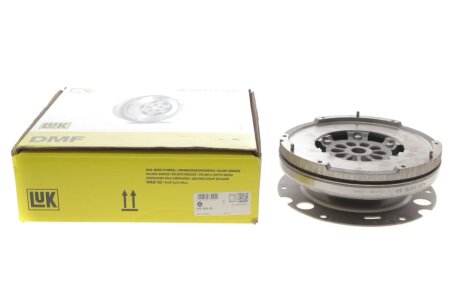 Маховик LuK 415 1075 10