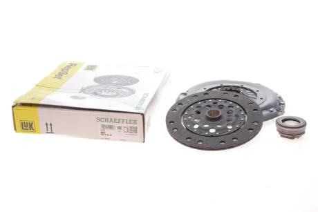 Комплект зчеплення MB C-class (W202)/E-class (W210) 93-00 (d=220mm) (+вижимний) LuK 622 2154 00