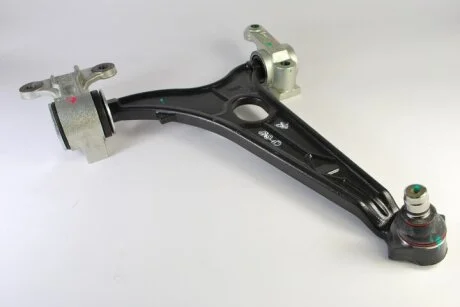 Рычаг подвески MAGNETI MARELLI 301181307300
