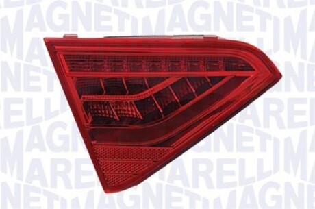 Фонарь задний внутренний левый MAGNETI MARELLI 714021200704