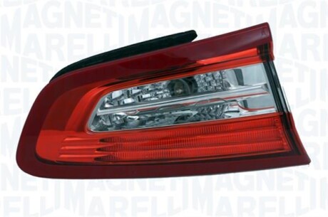 Фонарь задний внутренний левый MAGNETI MARELLI 714026220712