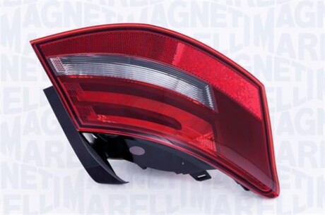 Фонарь задний внешний правый MAGNETI MARELLI 714081040801