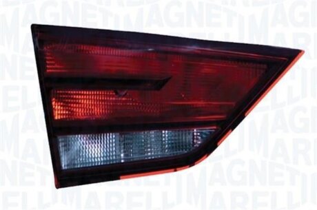 Фонарь задний внутренний левый MAGNETI MARELLI 714081200701