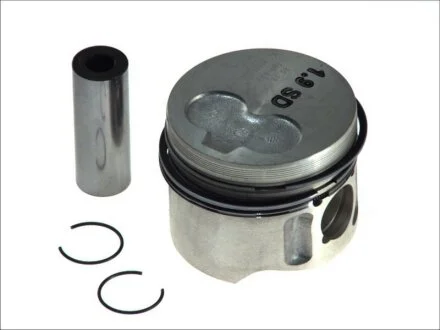 Поршень с кольцами, комплект MAHLE / KNECHT 029 82 13