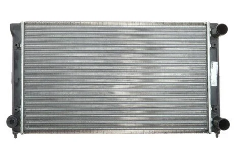 Радіатор охолодження VW Caddy 82-92/Golf 79-93 (322x525x34) MAHLE / KNECHT CR 340 001S