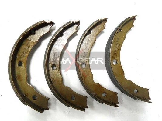 Колодки тормозные стояночного тормоза MAXGEAR 19-0318 (фото 1)