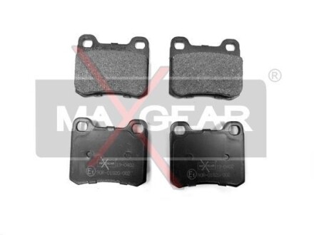 Тормозные колодки дисковые, комплект MAXGEAR 19-0402