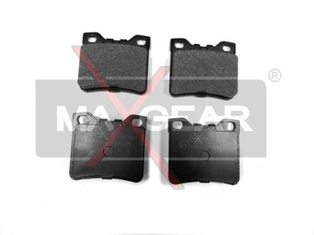 Тормозные колодки дисковые, комплект MAXGEAR 19-0413