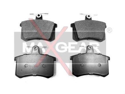 Тормозные колодки дисковые, комплект MAXGEAR 19-0424