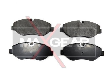 Тормозные колодки дисковые, комплект MAXGEAR 19-0666