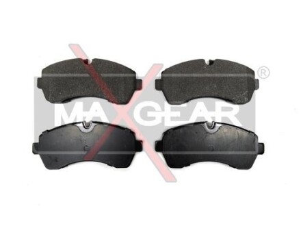 Тормозные колодки дисковые, комплект MAXGEAR 19-0675