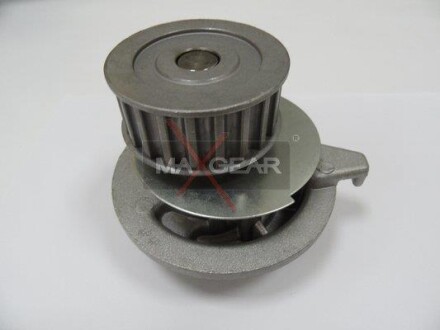 Помпа водяная MAXGEAR 47-0032