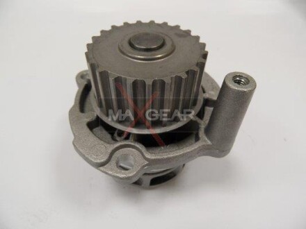 Помпа водяная MAXGEAR 47-0049