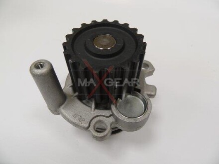 Помпа водяная MAXGEAR 47-0052