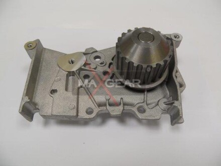 Помпа водяная MAXGEAR 47-0079