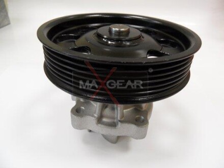 Помпа водяная MAXGEAR 47-0145