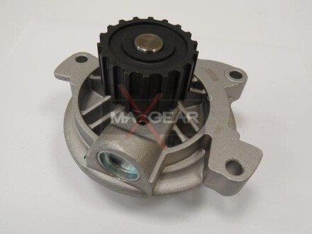 Помпа водяная MAXGEAR 47-0180