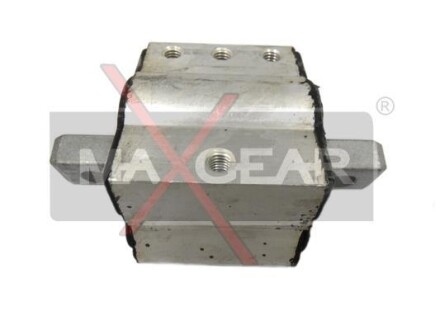 Подушка коробки передач задняя MAXGEAR 76-0233