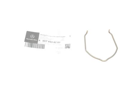 Фіксатор патрубка інтеркулера MB E-class (W210/211) 2.2CDI OM646 03- MERCEDES-BENZ 0079934201