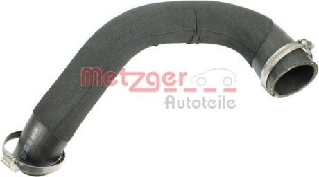 Патрубок интеркулера METZGER 2400291