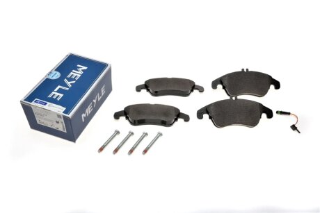 Колодки гальмівні (передні) MB C-class (W204/C204)/E-class (C207/A207) 07- (Lucas) MEYLE 025 243 1019