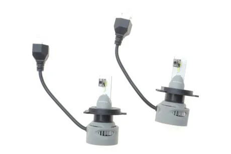 Автолампа H4/H19 12/24V 19W P43t-3/PU43t-3 Performance Advance LED 6000K 1500/1100lm (к-кт 2 шт) NARVA 181878100