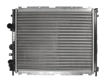 Радиатор охлаждения двигателя NISSENS 63855A