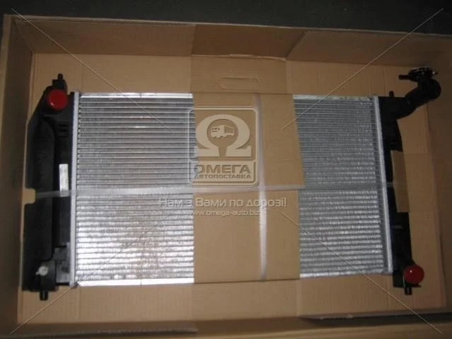Радиатор охлаждения First Fit NISSENS 64646A (фото 1)