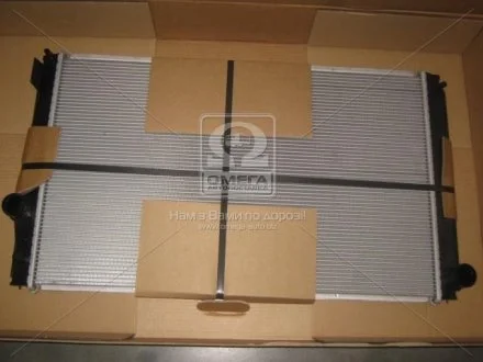 Радиатор охлаждения First Fit NISSENS 64678A