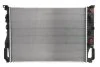 Радіатор охолодження двигуна First Fit NISSENS 67102A (фото 2)