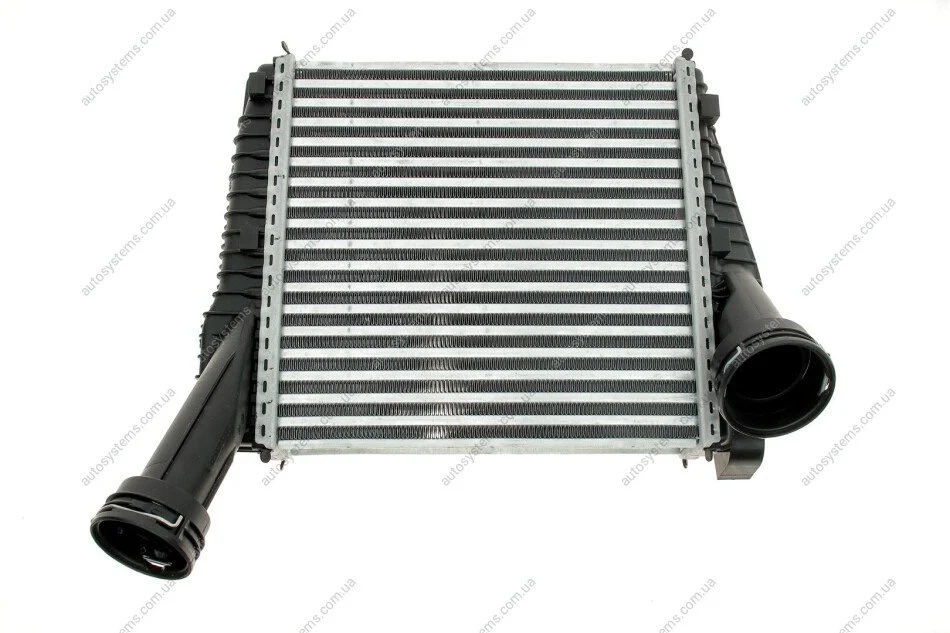 Радіатор інтеркулера Audi Q7/VW Touareg 3.0/4.1 03- (R) NRF 30198 (фото 1)