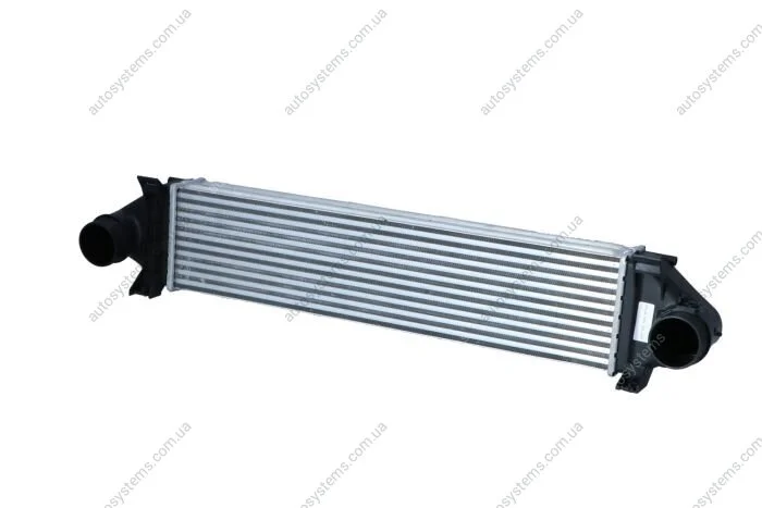 Радіатор інтеркулера Land Rover Freelander 2.2D 06-14 NRF 30374 (фото 1)