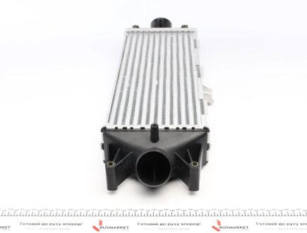 Радіатор інтеркулера Iveco Daily III/IV 2.3D-3.0D 99- NRF 30879