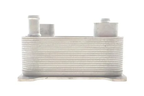 Радіатор масляний Audi A8/VW Passat 2.0/4.2 FSI 03-10 (теплообмінник) NRF 31362