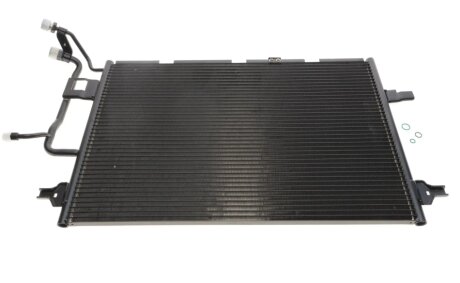 Радіатор кондиціонера Audi A6 2.5 TDI 97-05 NRF 35317