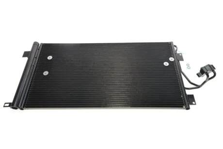 Радіатор кондиціонера Audi Q7/Porsche Cayenne/VW Touareg 2.5D/6.0 02-15 NRF 35639