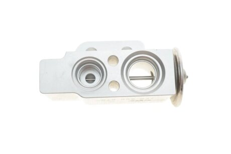 Клапан системи кондиціонування (розширювальний) VW Caddy 03- NRF 38417