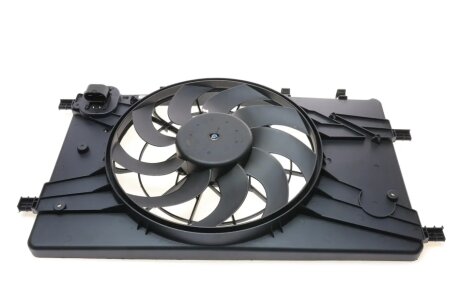 Вентилятор радіатора Opel Astra J/Zafira C 1.6-2.0D 11- (з дифузором) NRF 47757