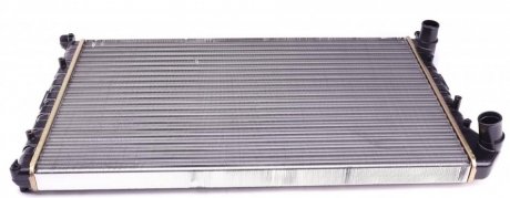 Радіатор охолодження Fiat Doblo 1.9D 01- NRF 53627 (фото 1)