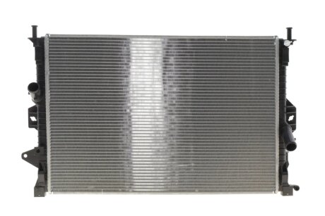 Радиатор охлаждения двигателя NRF 550156