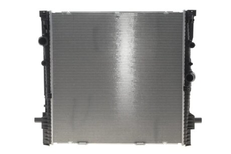 Радиатор охлаждения двигателя NRF 550245