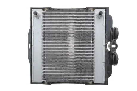Радіатор охолодження BMW 5 (F10)/7 (F01-F04) 08-16 N54/N55/N57/N63 NRF 550288