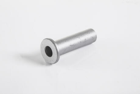Распорная трубка PE AUTOMOTIVE 013.728-00A