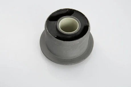 Сайлентблок PE AUTOMOTIVE 030.133-00A